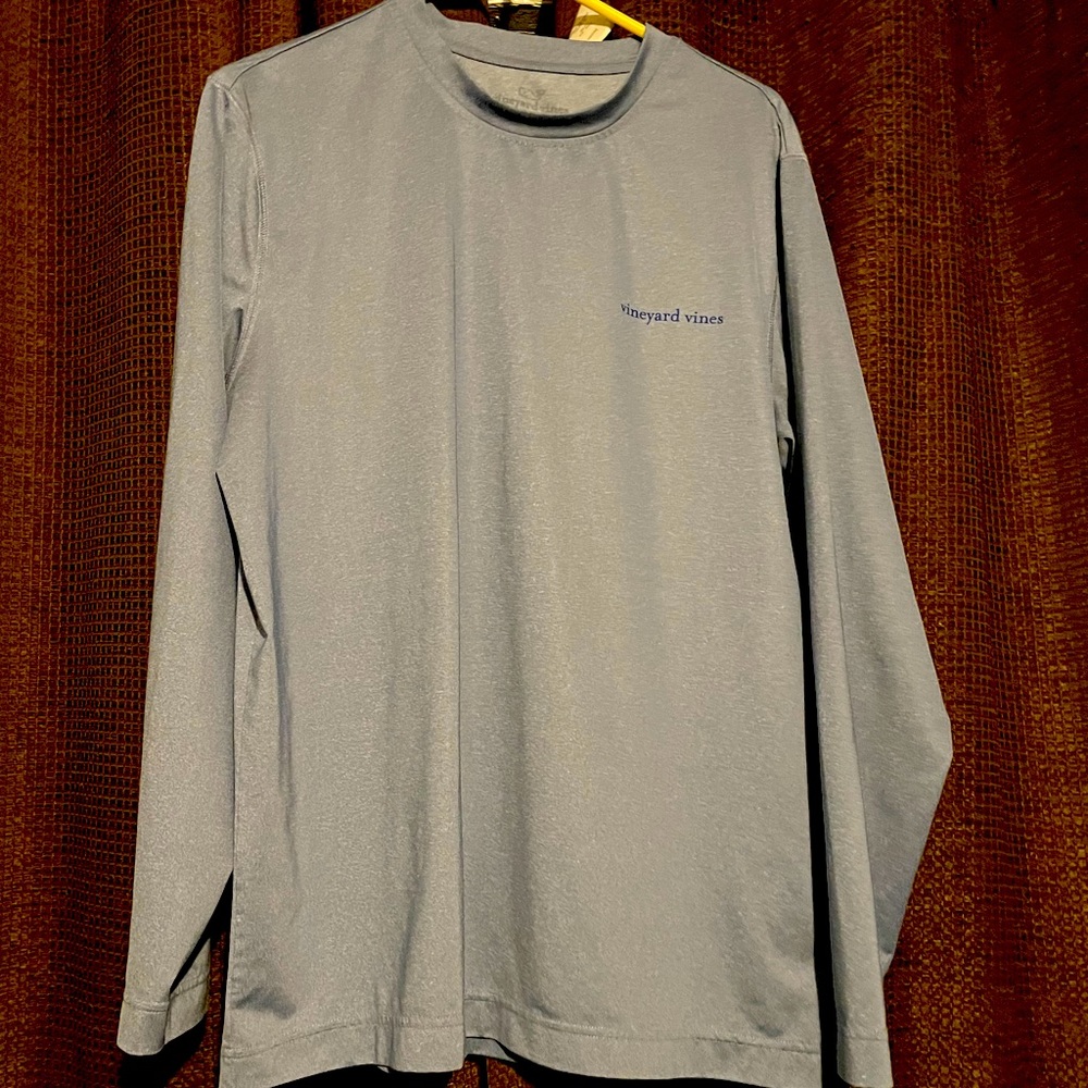 Vineyard vines